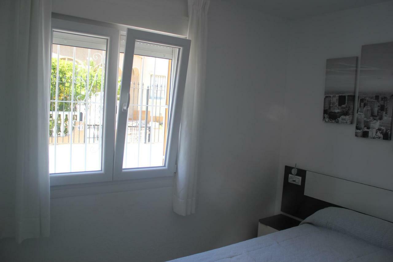 Bungalow Zenia Boulevar Vila Villamartin  Exterior foto